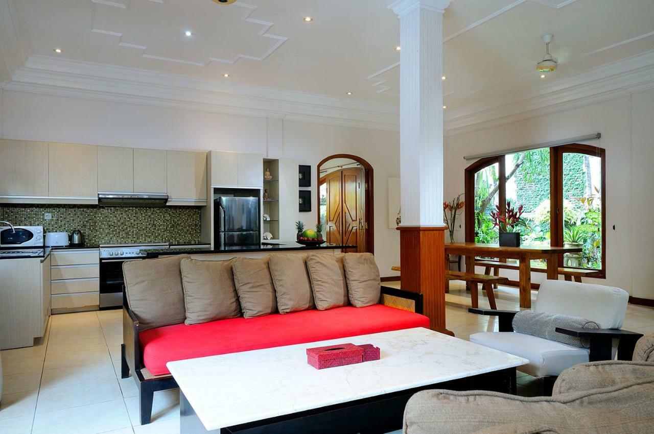 Villa Mimpi - Peaceful Oasis At Legian Beach Exterior photo