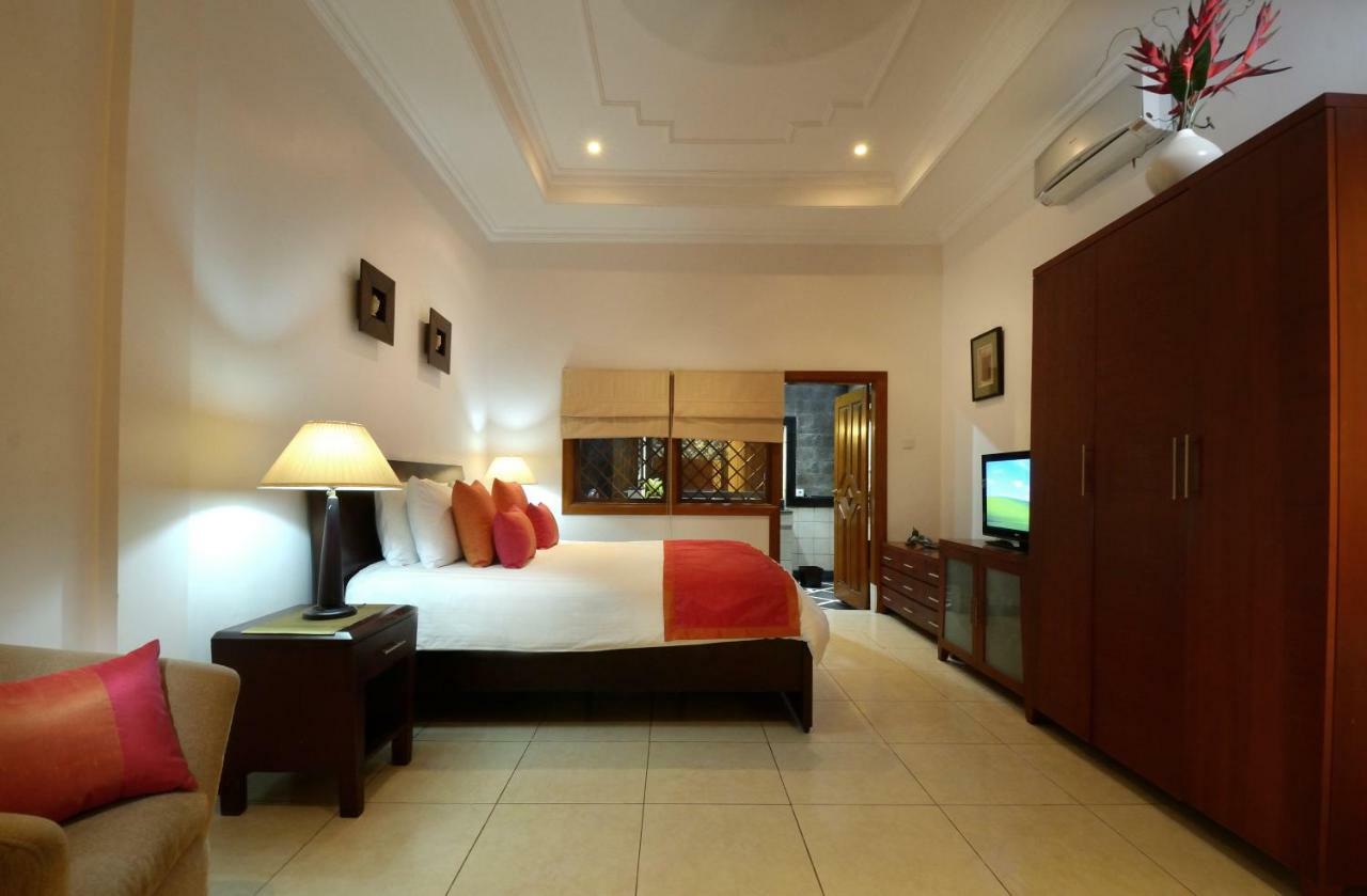 Villa Mimpi - Peaceful Oasis At Legian Beach Exterior photo
