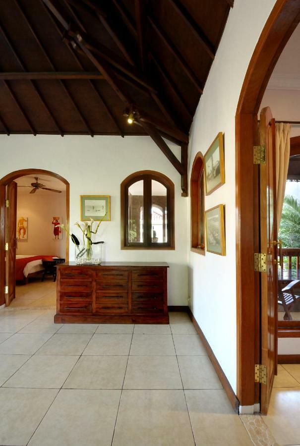 Villa Mimpi - Peaceful Oasis At Legian Beach Exterior photo